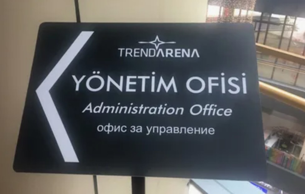 Fabrikalar ve Sanayi Tesisleri için Yönlendirme Tabelaları
